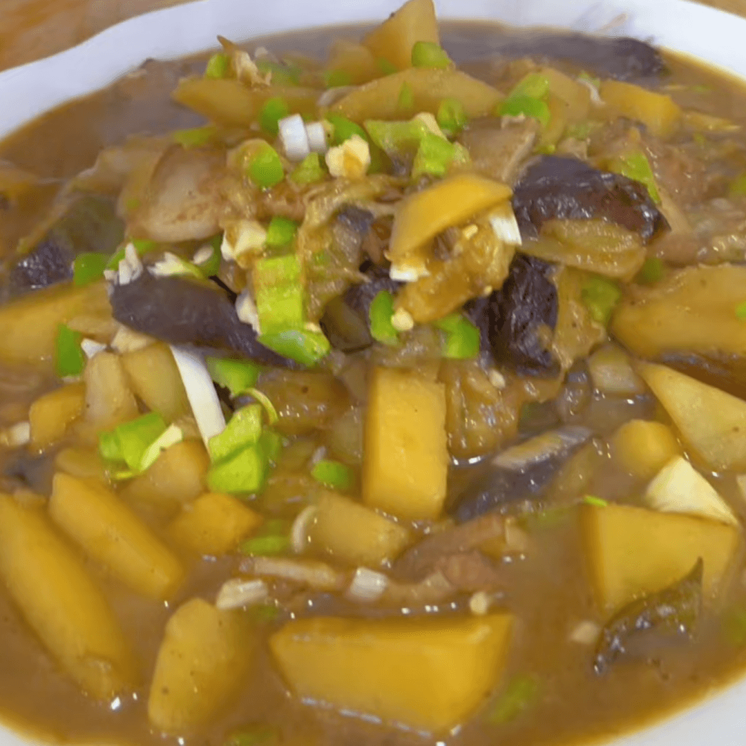 Potato braise eggplant