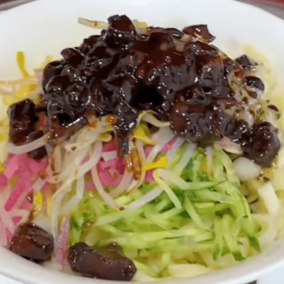 North Eastern egg fried sause noodle